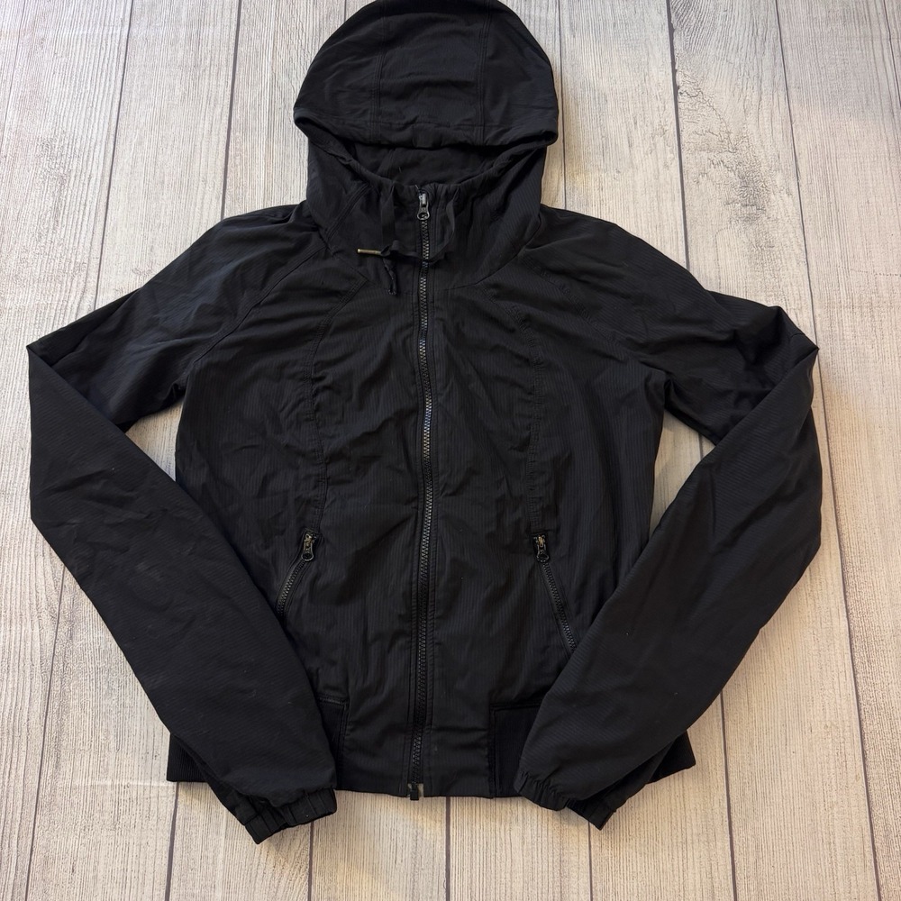 Lululemon Dance Studio Jacket Womens 8 Black Ruched Sleeve Hooded Full Zip Yoga
